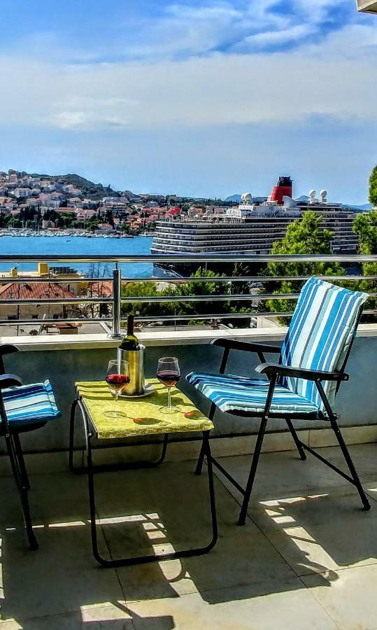 Beautiful 2 Bedroom 2 Bathroom Sea View Dubrovnik