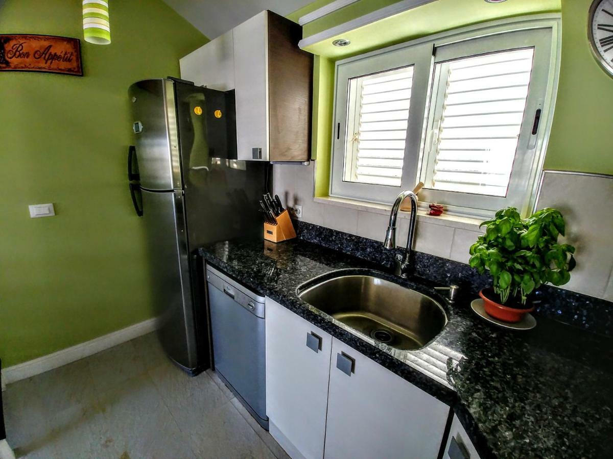Leilighet Beautiful 2 Bedroom 2 Bathroom Sea View, Free Parking Dubrovnik
